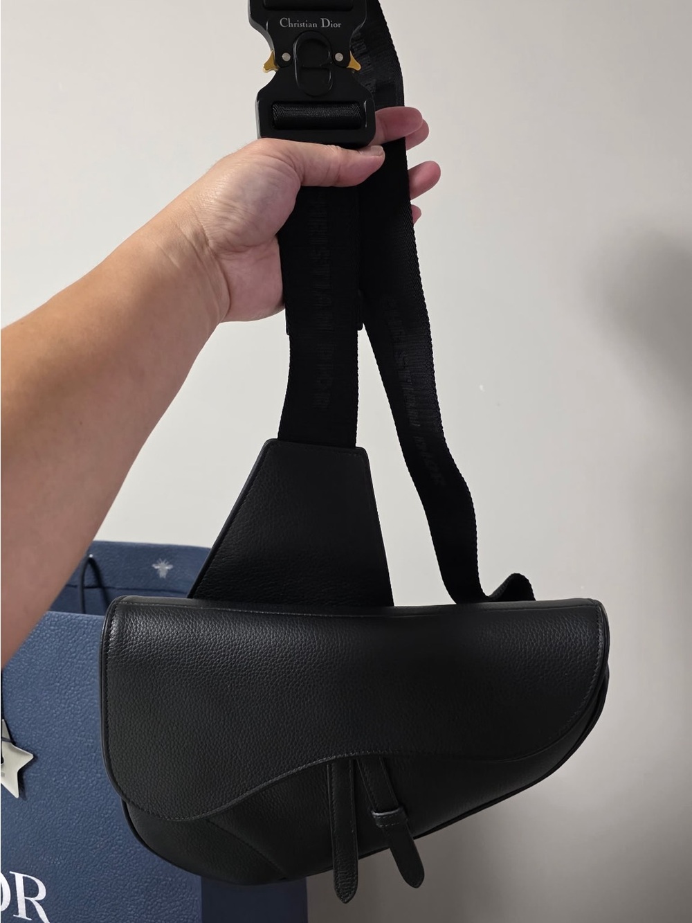 Dior Black Saddle Shoulder Bag - Picture 5 of 5